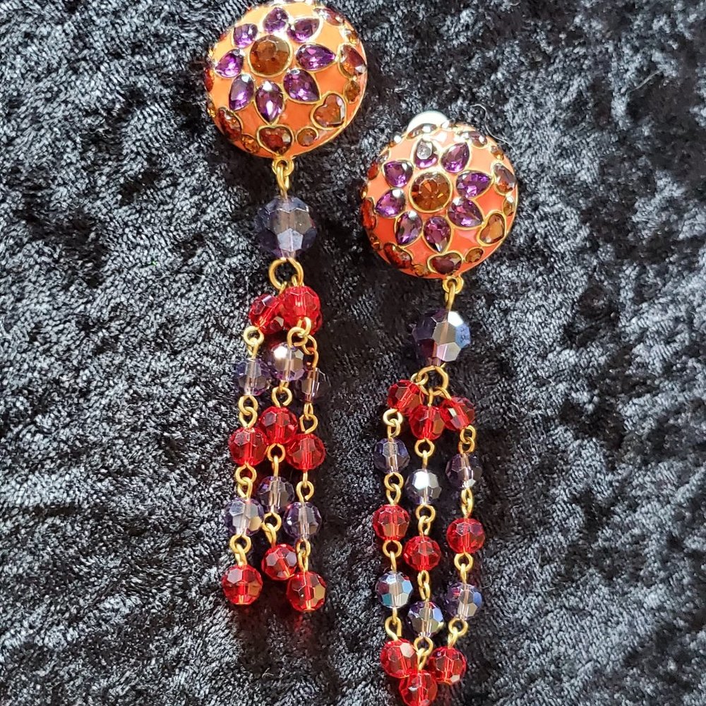 AKKAD Dangle Earrings